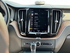 Volvo XC60 T5 AWD Smart Remote Luxury Edition - ფოტო 9