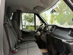 JMC 2.0T 8AT Diesel Short-wheelbase Low-roof Commercial Multi-purpose Passenger Vehicle 5/6-seater Dual-opening Tailgate - ფ…
