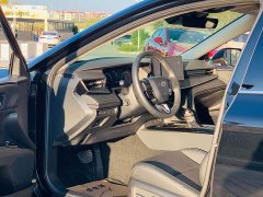 Toyota Camry Hybrid 2.5HG Premium Edition - ფოტო 11