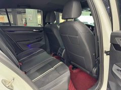 Volkswagen Golf 280TSI DSG R-Line - ფოტო 10