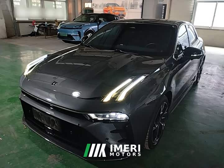 Lynk & Co 03 2.0T Diesel DCT Pro