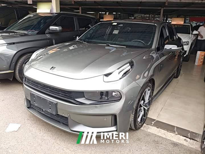 Lynk & Co 03 1.5T DCT Pro