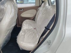 Wuling Hongguang MINIEV Fourth Generation Four-Door Advanced Edition - ფოტო 16