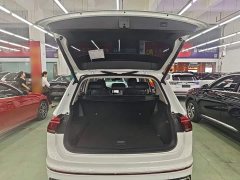 Volkswagen Tiguan L Facelift 330TSI Automatic FWD R-Line Comfort Edition - ფოტო 18