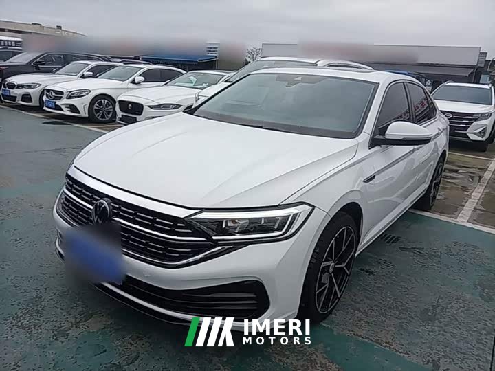 Volkswagen Sagitar 300TSI DSG Excellence Edition