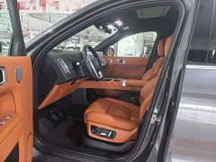 Li Auto L9 Max - ფოტო 3