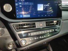 Lexus ES 260 Excellence Edition - ფოტო 12