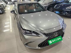 Lexus ES 260 Excellence Edition - ფოტო 3