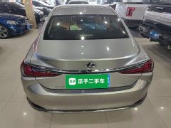 Lexus ES 260 Excellence Edition - ფოტო 5