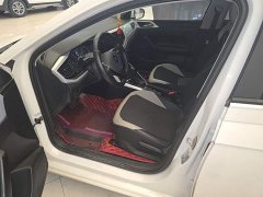 Volkswagen Polo Plus 1.5L Automatic Colorful Tech Edition - ფოტო 14