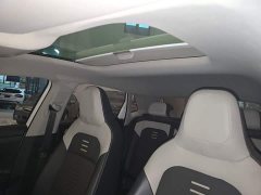 Volkswagen Polo Plus 1.5L Automatic Colorful Tech Edition - ფოტო 17