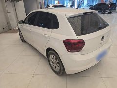 Volkswagen Polo Plus 1.5L Automatic Colorful Tech Edition - ფოტო 4