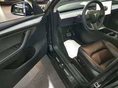 Tesla Model Y Rear-Wheel Drive - ფოტო 15