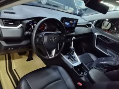 Toyota RAV4 2.0L CVT FWD Urban Edition - ფოტო 9