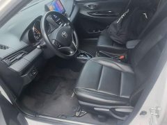 Toyota Yaris L Zhixuan X 1.5L CVT Luxury Plus - ფოტო 14