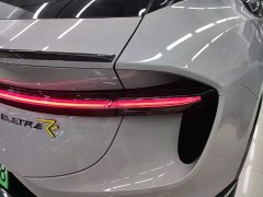Lotus ELETRE R - ფოტო 7