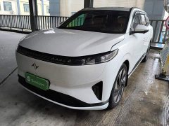 SAIC eπ008 210Ultra Ruoyi Edition 5-seater - ფოტო 1