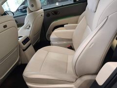 Li Auto i8 Standard Edition - ფოტო 12