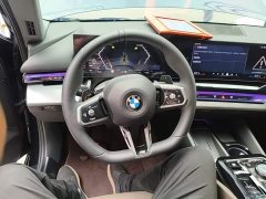BMW 5 Series 530Li Premier M Sport Package - ფოტო 10