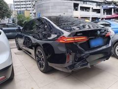 BMW 5 Series 530Li Premier M Sport Package - ფოტო 4