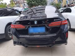 BMW 5 Series 530Li Premier M Sport Package - ფოტო 5