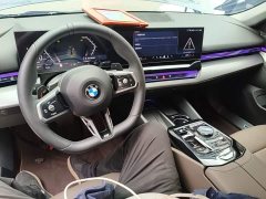 BMW 5 Series 530Li Premier M Sport Package - ფოტო 9