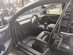 Tesla Model Y Rear-Wheel Drive - ფოტო 19