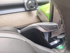 Tesla Model Y Rear-Wheel Drive - ფოტო 8