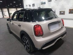 BMW MINI 2.0T COOPER S Artist Five-Door - ფოტო 4