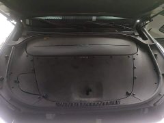 Li Auto ONE Extended Range 6-Seater - ფოტო 19