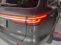 Li Auto ONE Extended Range 6-Seater - ფოტო 7