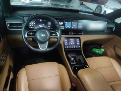 Li Auto ONE Extended Range 6-Seater - ფოტო 9