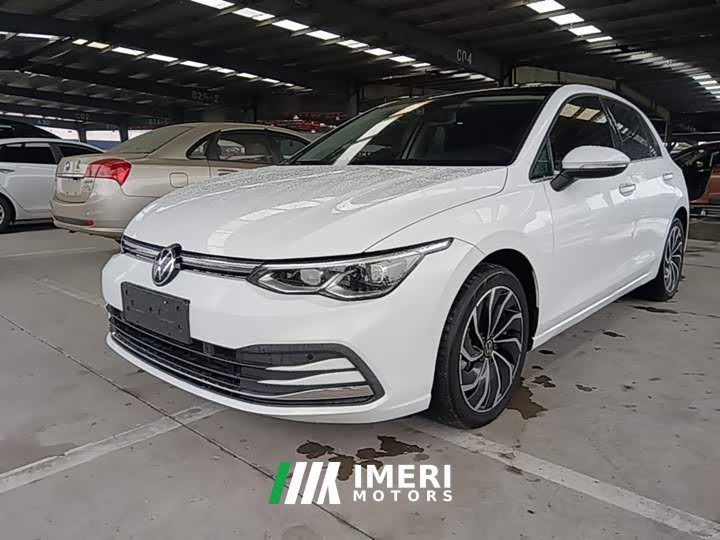 Volkswagen Golf 280TSI DSG Pro - ავტომობილი ჩინეთიდან