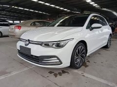 Volkswagen Golf 280TSI DSG Pro - ფოტო 1
