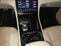 Li Auto ONE Extended Range 6-Seater - ფოტო 18