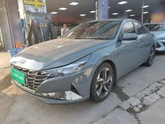 Hyundai Elantra 1.5L CVT Luxury - photo 1