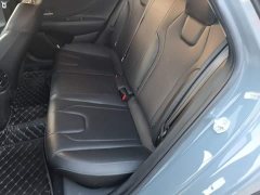 Hyundai Elantra 1.5L CVT Luxury - photo 16