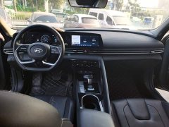Hyundai Elantra 1.5L CVT Luxury - photo 9