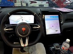 FAW Red Flag HS3 PHEV 117km Dynamic PLUS Edition - ფოტო 9