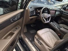 Volkswagen Viloran 380TSI Prestige - ფოტო 15