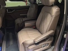 Volkswagen Viloran 380TSI Prestige - ფოტო 16