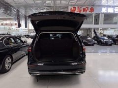 Volkswagen Viloran 380TSI Prestige - ფოტო 18