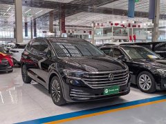 Volkswagen Viloran 380TSI Prestige - ფოტო 3