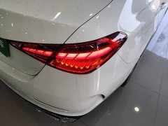 Mercedes-Benz C-Class C 200 L Sport Edition - ფოტო 7