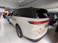 Li Auto i8 Standard Edition - ფოტო 4