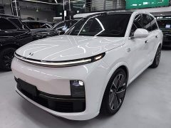 Li Auto L8 Ultra Smart Refresh Edition - ფოტო 1