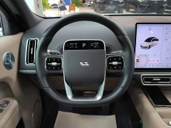 Li Auto L8 Ultra Smart Refresh Edition - ფოტო 10