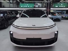 Li Auto L8 Ultra Smart Refresh Edition - ფოტო 2