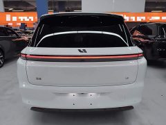 Li Auto L8 Ultra Smart Refresh Edition - ფოტო 5