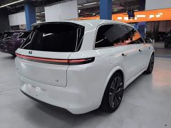 Li Auto L8 Ultra Smart Refresh Edition - ფოტო 6